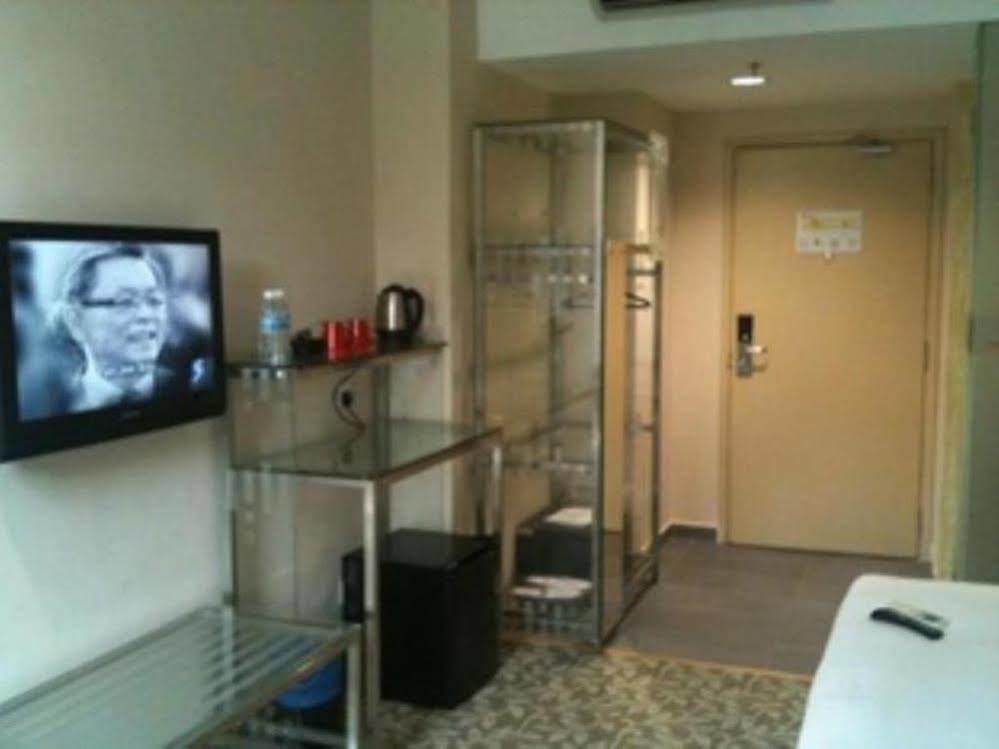Nouvelle Hotel Johor 쿨라이 외부 사진
